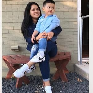 Meet your Posher, Krissley